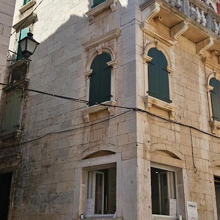 B&B Palace Basilico 1580. Rovinj Exterior photo